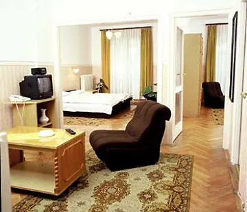 Radio Inn 3*